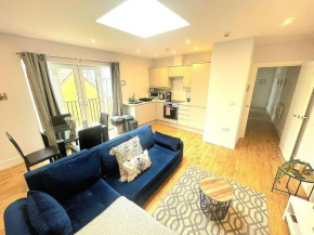 Brand new Apartment by the Marina - Sleeps 4